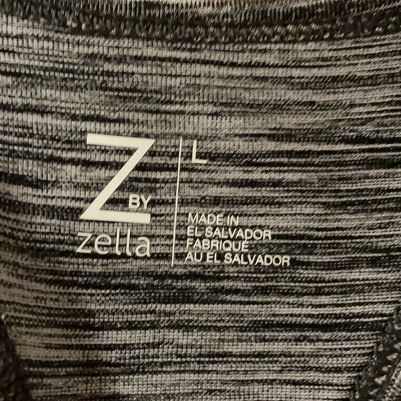 Z BY ZELLA RACER BACK ACTIVE TANK. black / grey lines Size Large - Picture 7 of 9